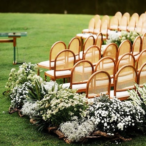 Vente en gros populaire dans les meubles de couleur en bois pour des événements extérieurs chaises de <span class=keywords><strong>salle</strong></span> à manger d'hôtel de <span class=keywords><strong>mariage</strong></span> de salon - Product Image 4