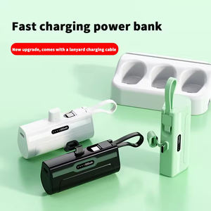 2025 nuovo arrivato due In uno Plug-In Mini alimentazione <span class=keywords><strong>Mobile</strong></span> carica 5000Mah emergenza Power Bank con cavo - Product Image 3