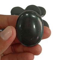 Meilleures ventes Pierre de méditation en jade vert sculptée à la main, pour la fabrication de bijoux de guérison en cristal, la décoration intérieure et l'art antique