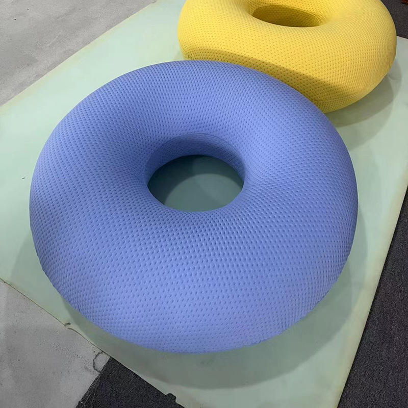 Dotted Blue - รูปแบบและวัสดุดั้งเดิม