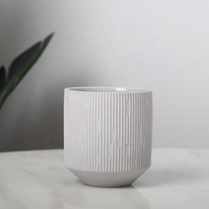 Commercio all'ingrosso piccole e moderne fioriere <span class=keywords><strong>in</strong></span> ceramica per interni vetrate <span class=keywords><strong>in</strong></span> porcellana vasi da fiori Meteor Frascos Para Velas barattolo di candela - Product Image 5