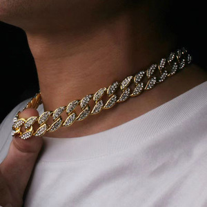 Collier Cubain Miami 16 mm Entièrement Serti de Diamants Style Rappeur Classique Européen et Américain Directement de l'Usine - Product Image 3
