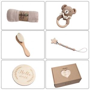 Set de Regalo Personalizado para Bebés Recién Nacidos con Diseño de Animales: León, Conejo, Oso, Ciervo, Dinosaurio, Elefante, con Caja de Regalo - Product Image 2