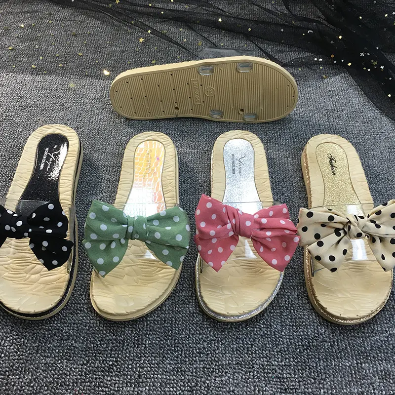 Wholesale Fashion Comfortable Indoor Outdoor Flat Fancy Pvc Summer Slippers For Women