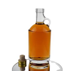 En stock poignée 750ml clair <span class=keywords><strong>Gin</strong></span> Whisky Vodka Rhum Tequila Bouteille en verre 700ml Brandy Spirits Huile d'olive Sirop d'<span class=keywords><strong>érable</strong></span> Bouteille en verre - Product Image 1