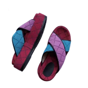 Pantoufles de créateur de haute qualité avec logo personnalisé, pantoufles croisées tendance, baskets, pantoufles plates rétro de créateur - Product Image 1