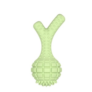 Jouet sonore pour animaux de compagnie, pour que les chiens aient à mâcher et à grincer les dents, balle jouet pour chats et chiens à mâcher, branche d'ananas durable - Product Image 5