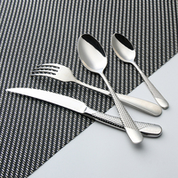 Ensemble d'argenterie allant au lave-vaisselle Couverts de table de qualité supérieure Couteau et fourchette Cuillère Ensemble de couverts Ensemble de couverts en acier inoxydable