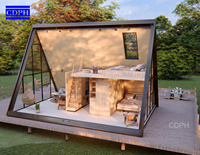 Structure en acier Solaire un Cadre Triangle Cabine avec Grands Verres Appl Moderne Préfabriqué Villa Mobile Internet Célébrité Moduler Maisons