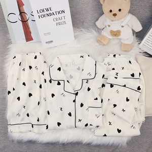 Nuevo Conjunto de Pijama de Tres Piezas para Mujer, Estilo Coreano Simple, Estampado de Fresas en Algodón Nube, Estilo Lindo, Verano, ODM, Ropa de Casa de Fábrica - Product Image 6