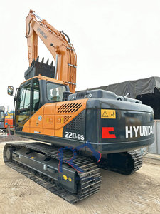Excavadora Usada Hyundai 220LC-9 de 20 Toneladas con Motor Cummins, Origen Corea, Excelente Estado - Product Image 3