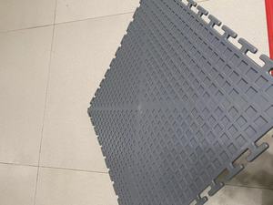 Best-selling Pvc Interlocking Garage Floor Tiles/<b>removable</b> Pvc Interlocking Floor Mats For Warehouses - Product Image 3