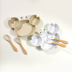 Plato de Silicona Personalizado para Bebés con Logotipo, Plato para Cena 100% de Grado Alimenticio, Color Liso, Plato con Diseño de Cangrejo y Juego de Cubiertos - Product Image 2