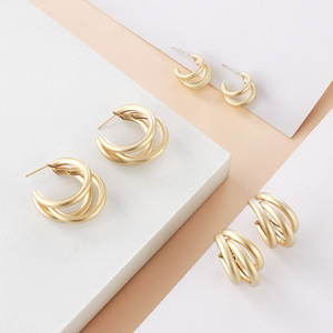Moda takı 14K altın kaplama bildirimi yüksek cilalı üçlü yuvarlak orta açık tüp Hoop küpe - Product Image 4