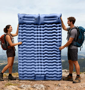 Tapis <span class=keywords><strong>de</strong></span> <span class=keywords><strong>pique</strong></span>-nique et <span class=keywords><strong>de</strong></span> camping HKD avec fond imperméable et <span class=keywords><strong>dessus</strong></span> en polyester pour une protection contre l'humidité et une assise confortable en extérieur - Product Image 4