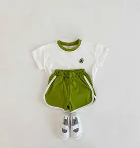 2023 summer design unisex infant toddler kids shirt con pantaloncini neonato 2 pezzi set di abbigliamento sportivo 880