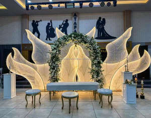 ฉากหลังโค้งโลหะสำหรับงานปาร์ตี้ ตกแต่งด้วยวัสดุเหล็กและไฟ LED สำหรับงานแต่งงาน งานปาร์ตี้ และงานอีเว้นท์ - Product Image 4