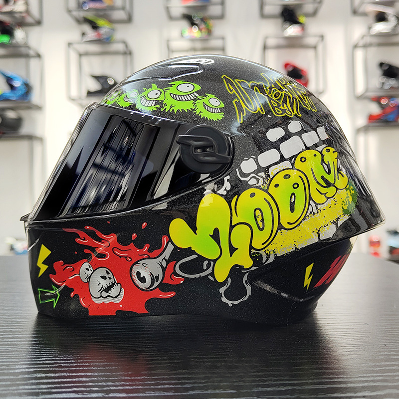 Mini casco Patrón #5