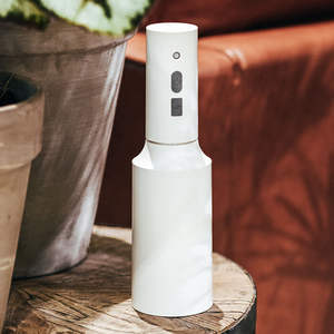 Pulvérisateur d'eau pour plantes à main <span class=keywords><strong>sans</strong></span> <span class=keywords><strong>fil</strong></span> électrique rechargeable par USB 750ML pour <span class=keywords><strong>jardin</strong></span> intérieur - Product Image 4