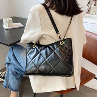 Sac A Main De Lux Pour Femm Designer de marques célèbres sac à bandoulière pour femmes sacs fourre-tout matelassés avec sangle de chaîne pour les femmes vente en gros