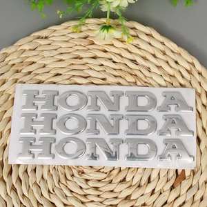 Patch Termoadesiva Personalizzata 3D in PVC Lucido Ecologico, Resistente all'Acqua, con Stampa in Rilievo per Abbigliamento e Borse di Alta Qualità - Product Image 5