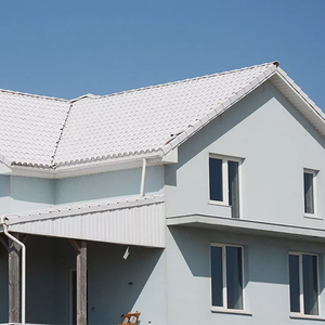 Revêtement de <span class=keywords><strong>toiture</strong></span> en polymère blanc réfléchissant résistant aux UV, haute durabilité, imperméabilisation et isolation <span class=keywords><strong>thermique</strong></span> pour les toitures modernes - Product Image 5