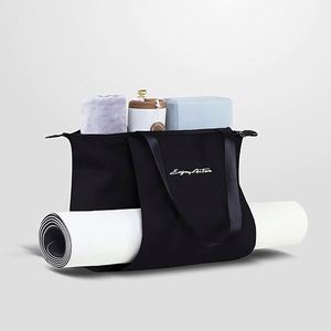 Échantillon gratuit : Sac de sport à bandoulière pour femme avec compartiment séparé pour chaussures, sac de rangement à main (tapis de yoga non inclus) - Product Image 2