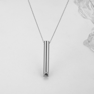 Nouveauté 2024 Collier respirant personnalisé en acier inoxydable poli miroir, plaqué or, anti-ternissement, pour l'anxiété, chaînes tendance, vente en gros - Product Image 4