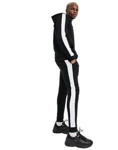 Uniformes Deportivos <span class=keywords><strong>de</strong></span> Invierno para Hombre, Tallas Grandes, con Logotipo Personalizado, <span class=keywords><strong>de</strong></span> Alta Calidad y Bajo Precio, Conjuntos Deportivos <span class=keywords><strong>de</strong></span> Poliéster/Algodón para <span class=keywords><strong>Fútbol</strong></span> y Baloncesto - Product Image 2