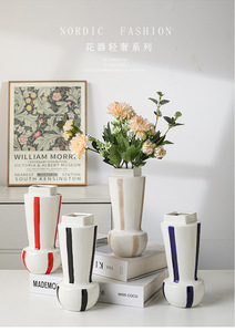Vase en céramique rayé peint à la main, pot <span class=keywords><strong>de</strong></span> fleurs artistique <span class=keywords><strong>de</strong></span> luxe pour la décoration <span class=keywords><strong>de</strong></span> salon, hôtel, maison d'hôtes, <span class=keywords><strong>table</strong></span> - Product Image 3