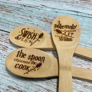 ملعقة محفورة بشعار مخصص أواني طبخ من الخيزران للمطبخ ملعقة طويلة المقبض - Product Image 6