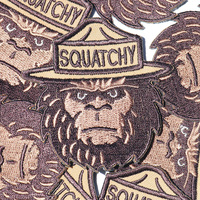 Nouveau design en gros Bigfoot broderie Patch sasquatch concepteur patchs tissés patchs chapeaux personnalisés Logo broderie