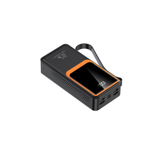 สถานีชาร์จเร็ว 22.5W พร้อมไฟฉาย LED พอร์ต USB หลายช่อง แบตเตอรี่ลิเธียมโพลิเมอร์ 70000mAh <span class=keywords><strong>ว</strong></span>ัสดุพลาสติก - Product Image 4