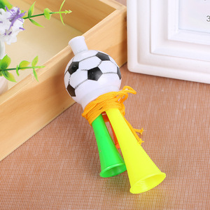 Vente en gros de petits claquettes en plastique pour supporters sportifs, jouet de cheering pour le football et les concerts, trompette à bruit. - Product Image 5