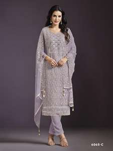 Soie Chinon lourde avec broderie Salwar pour mariage et occasion spéciale Salwar Kameez à prix abordable - Product Image 4