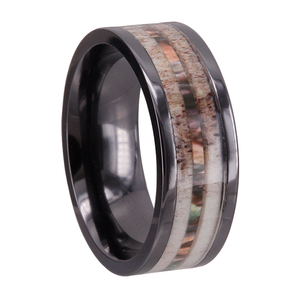 CHENG JEWELERS VENTA AL POR MAYOR Anillo de Bodas de cerámica negra de 8mm con asta de ciervo e incrustaciones de madera - Product Image 6