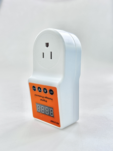 Protector de Voltaje de 16 <span class=keywords><strong>Amperios</strong></span> 2166D con Pantalla Digital y Protección Contra Sobretensiones - Product Image 2