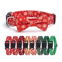 Collier pour chien en polyester à carreaux de Noël, imprimé flocons de neige et Père Noël, avec nœud papillon et boucle de fermeture, ensemble laisse et collier pour chien pour les fêtes