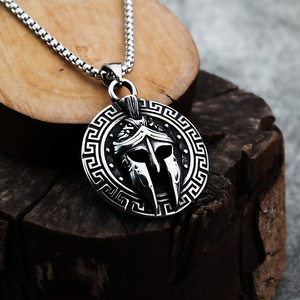 Collar de Hombre de Acero Inoxidable con Colgante de Máscara Vikinga Espartana 2026, Joyería Gótica, <span class=keywords><strong>Venta</strong></span> Caliente Transfronteriza - Product Image 2