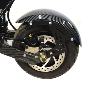 Scooter eléctrico R7 para adultos de 11 pulgadas, color fibra de carbono, 60V 72V, motor dual, 30AH 40AH, gran capacidad, 60-120 km de autonomía. - Product Image 4