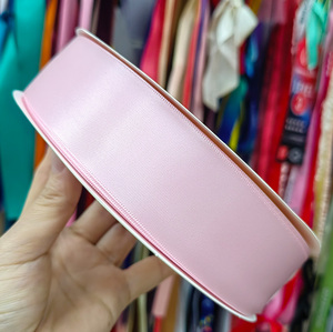 Consegna Rapida <span class=keywords><strong>in</strong></span> 7 Giorni, Nastro <span class=keywords><strong>in</strong></span> Raso di Poliestere a Doppia Faccia di Alta Qualità, 1,5 <span class=keywords><strong>Pollici</strong></span> (4 <span class=keywords><strong>cm</strong></span>), Nastro Rosso per Rose e Fiori - Product Image 2