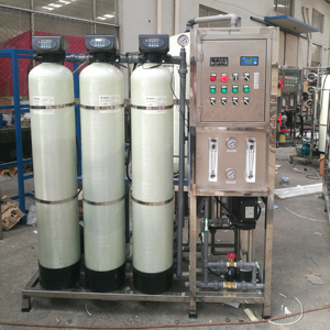 Sistema de Filtración de Agua Doméstico para Agua de Mar, Ahorra un 27% en Costos, Tasa de Desalinización Superior al 99.2%, 100-200 LPH - Product Image 1
