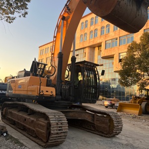 Excavatrice hydraulique Hyundai 520L-9VS d'occasion, équipement minier lourd avec conception économe en énergie, largement utilisée dans la construction routière - Product Image 6