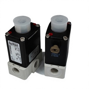 โซลินอยด์แบบกระตุ้นโดยตรงรุ่นดั้งเดิม 0330 00055674 แบบหมุนได้ PEEK PTFE สำหรับกรดและด่าง - Product Image 1