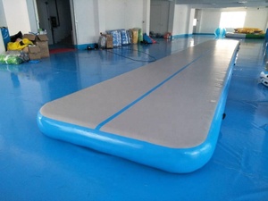 Tapis <span class=keywords><strong>de</strong></span> gymnastique gonflable en PVC - Épaisseur personnalisable (10 cm/20 cm/30 cm) et longueur (3 m-30 m) pour la remise en forme à domicile - Product Image 5
