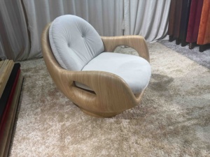 2025 Italiaanse Nieuwe Creatieve <span class=keywords><strong>Lounge</strong></span> Stoel Ontspannen Vrije Tijd Liggend <span class=keywords><strong>Lounge</strong></span> Minimalistische Schommelstoel Fluwelen Stof Fauteuil