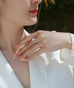 여성용 925 실버 모이사나이트 & 18K 금도금 다이아몬드 반지 3석 2캐럿 손가락 약속 반지 - Product Image 5