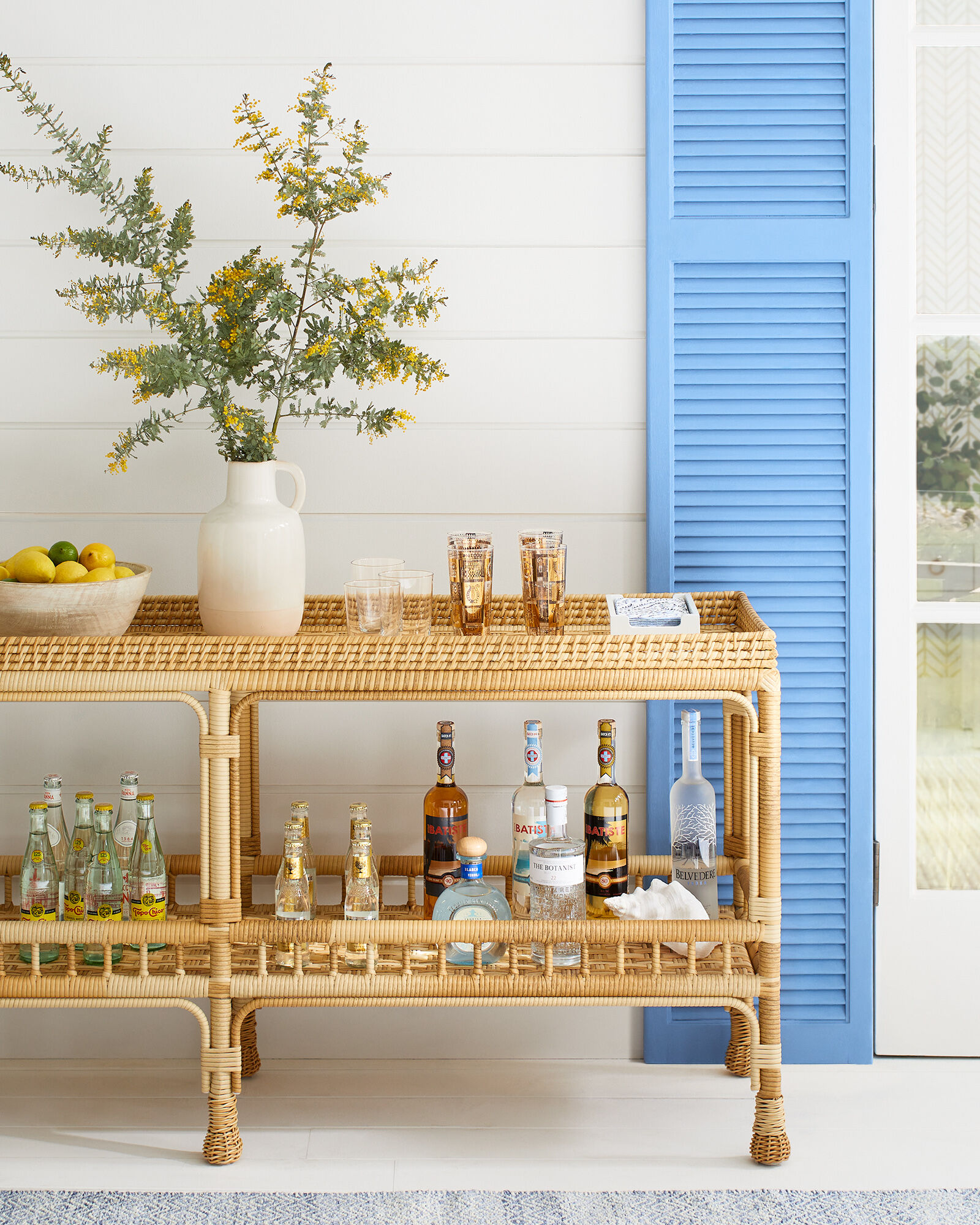 good quality weather-friendly rattan outdoor side table wick bar console table