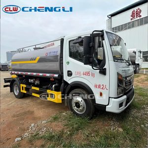 Camion pulvérisateur d'eau Dongfeng 5000L durable et économe en énergie avec buses de pulvérisation multifonctions pour la suppression de la poussière municipale - Product Image 5