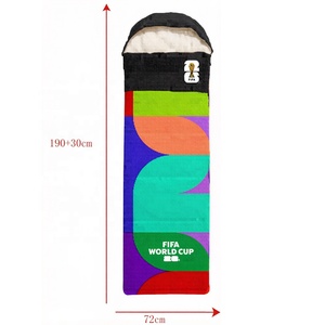 Sac de couchage à thème <span class=keywords><strong>Coupe</strong></span> <span class=keywords><strong>du</strong></span> <span class=keywords><strong>Monde</strong></span> <span class=keywords><strong>FIFA</strong></span> 2026 pour adultes – Idéal pour le camping en extérieur et les voyages sportifs – Compact et chaud - Product Image 2